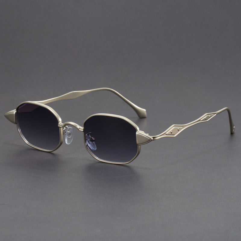 Deltona Round Sunglasses