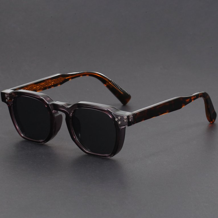 Palmo Round Sunglasses