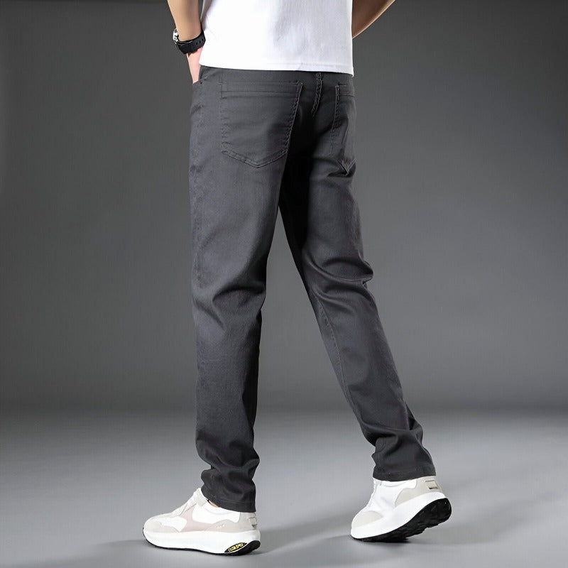 Veno Tapered Jeans